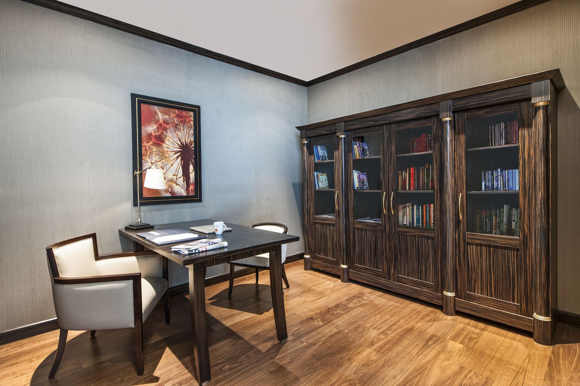 精英世界欧洲酒店 伊斯坦布尔 外观 照片 Library